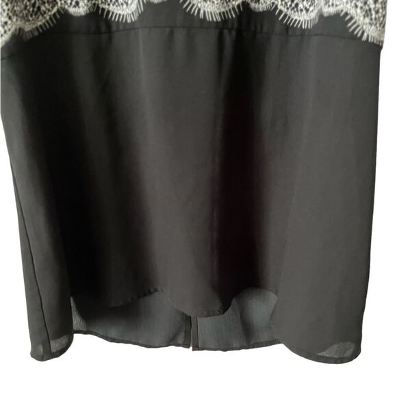 BCBG Max Azria Giraffe Print Top - Picture 3 of 10